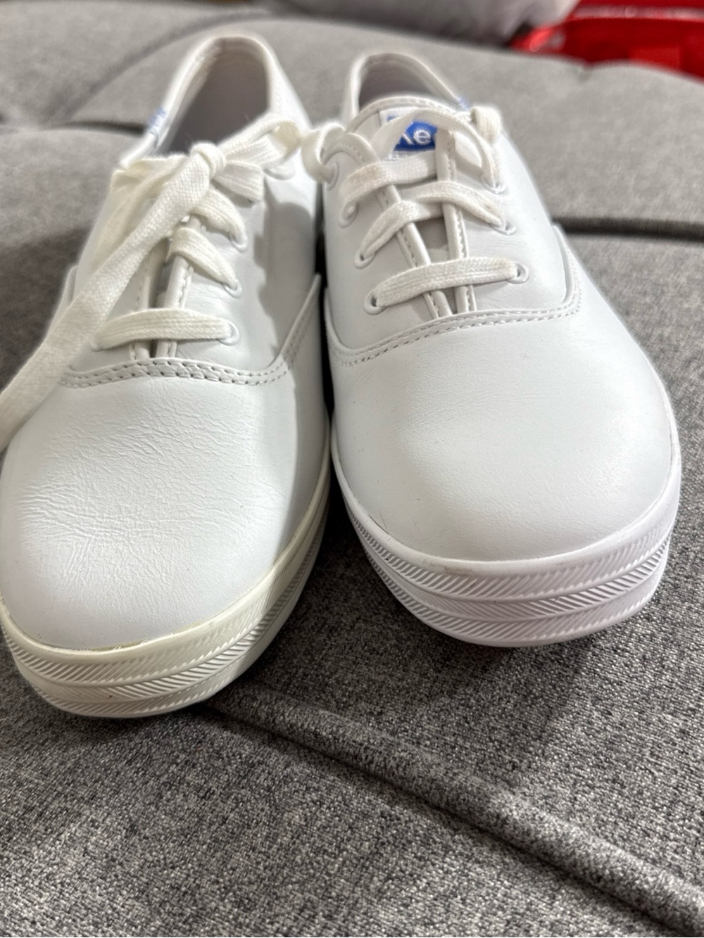 NWOT Keds Foam Insole White Lace Up Low Top Sneakers Womens Leather 11